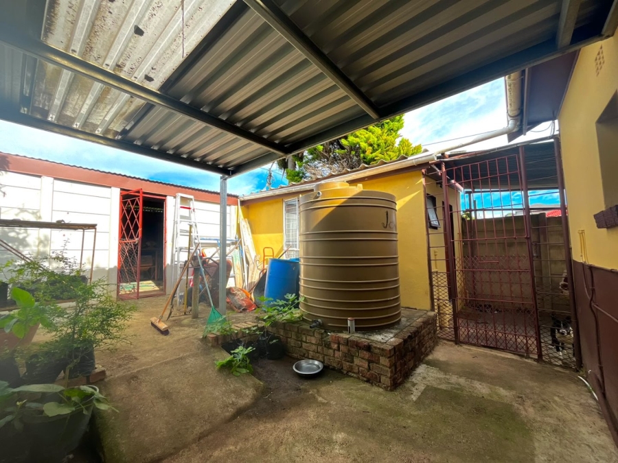 3 Bedroom Property for Sale in Van Riebeeck Hoogte Eastern Cape